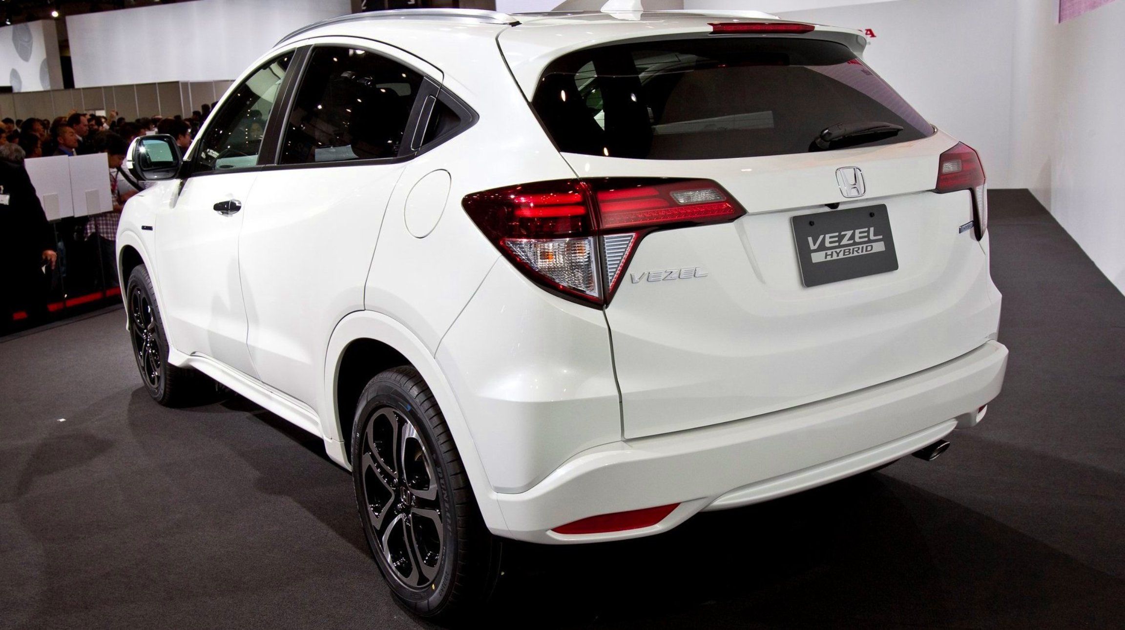 Honda vezel rent in sri lanka price
