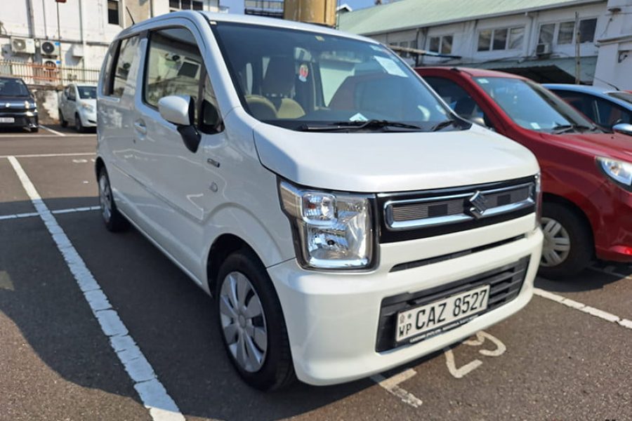 Suzuki Wagon R FX 100 KM / Perday